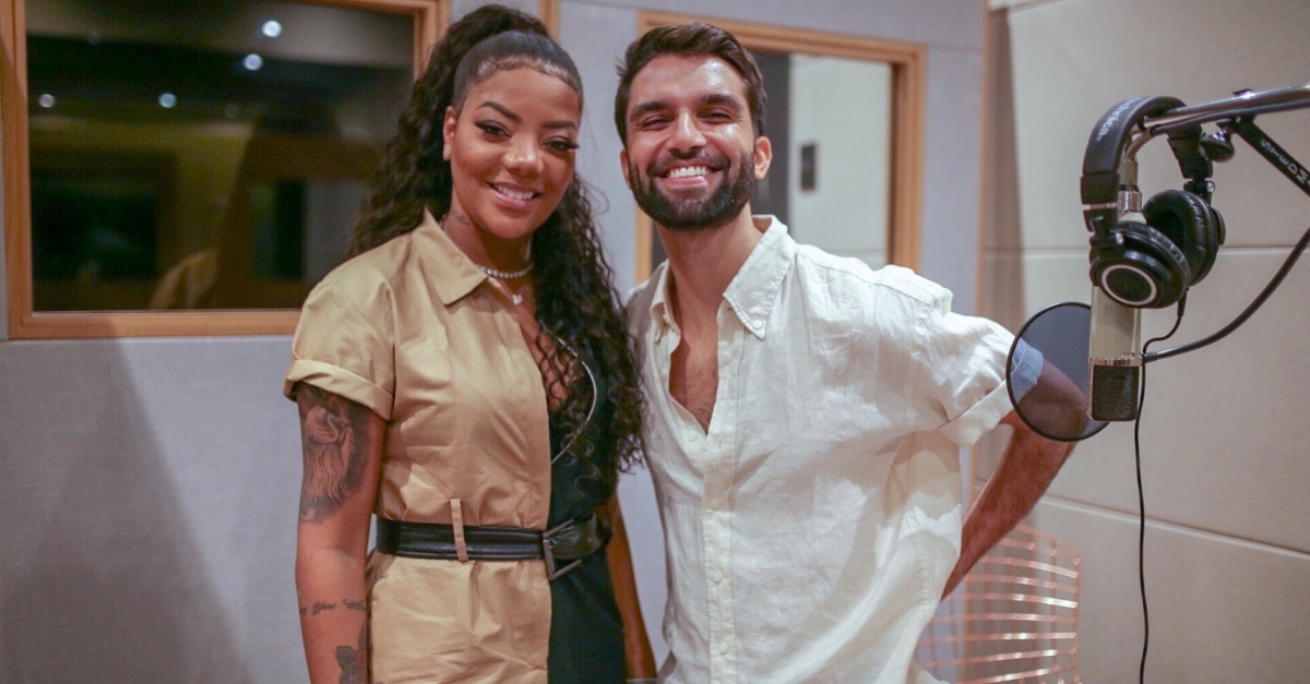 “Um Pôr-Do-Sol na Praia” | Silva e Ludmilla gravam parceria juntos