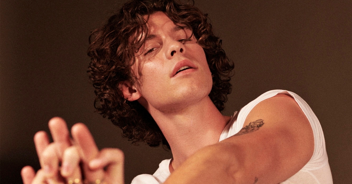 Shawn Mendes hipnotiza o Lollapalooza Brasil com setlist repleta de hits da carreira e música brasileira 