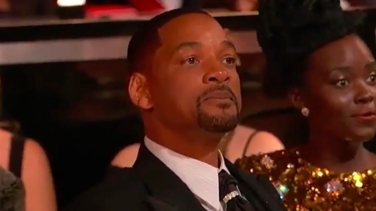 Will Smith dá tapa na cara de Chris Rock durante a cerimônia do Oscar 2022; assista!