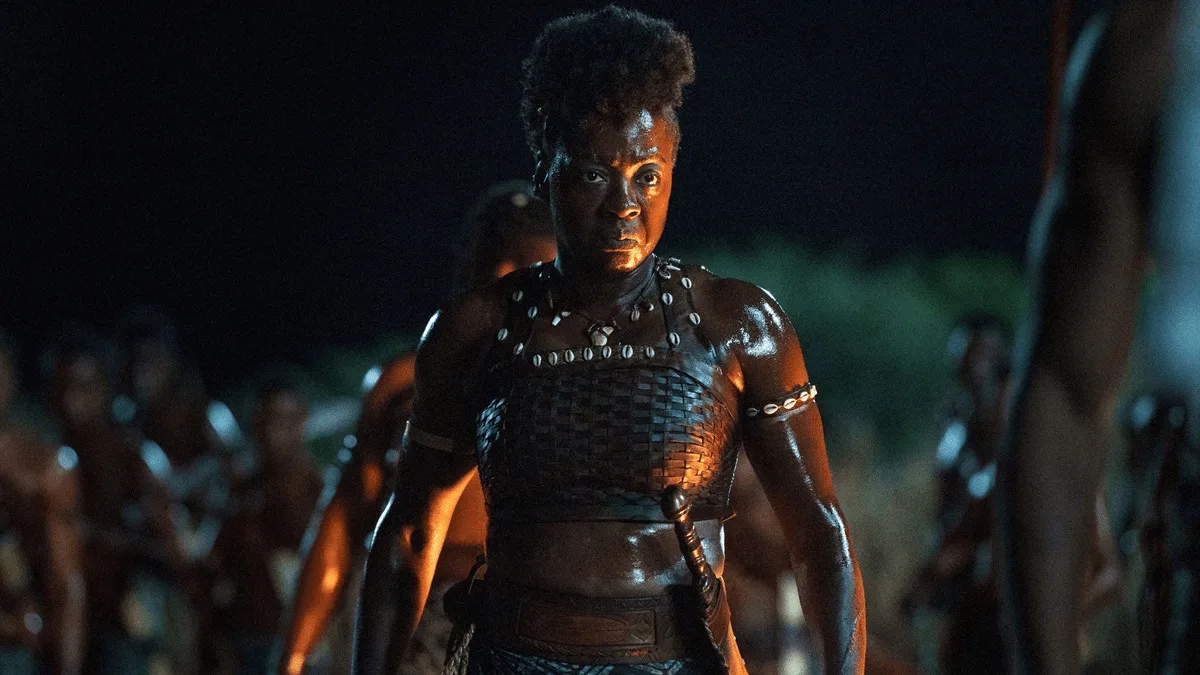 Viola Davis comenta sobre desafios e representatividade em “A Mulher Rei”: “Uma história que precisamos contar”