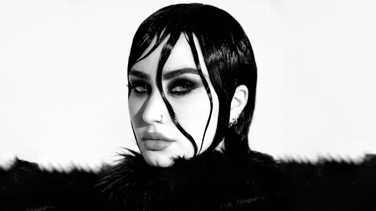 Demi Lovato repagina seus hits no álbum “REVAMPED”