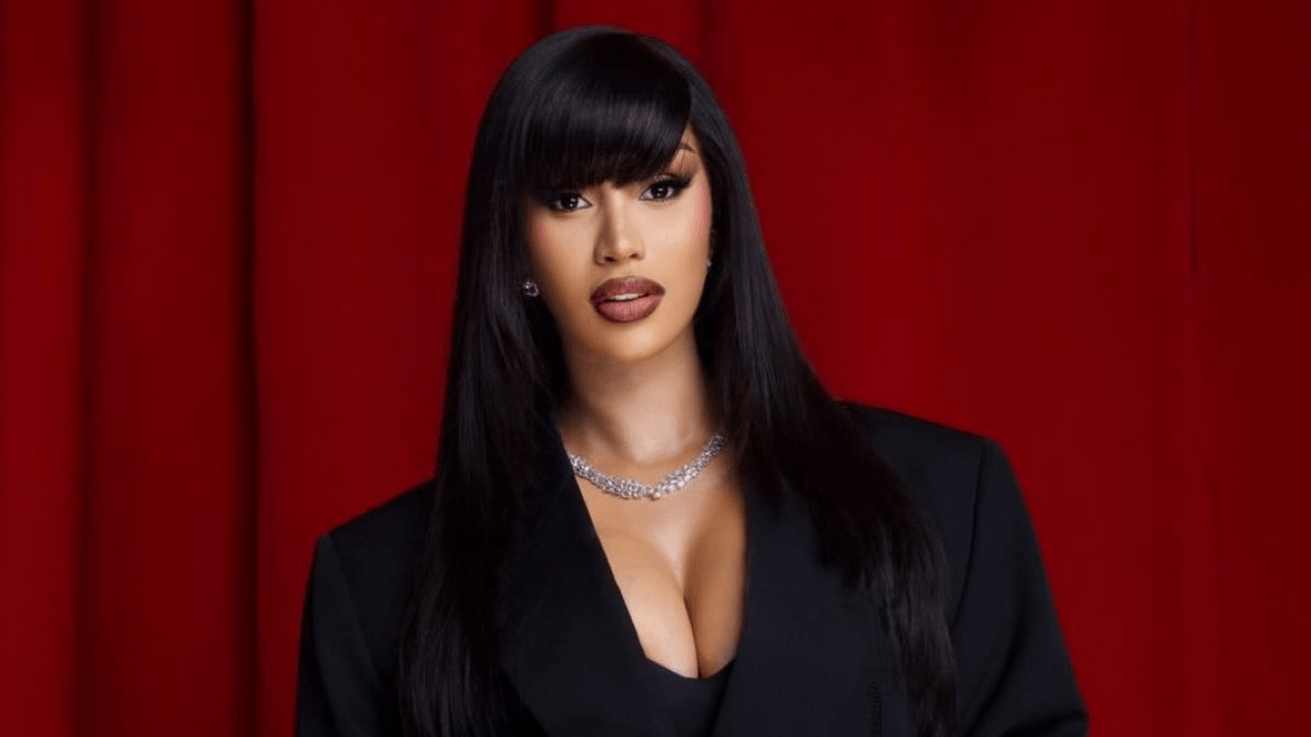 Cardi B anuncia terceira gravidez em meio a divórcio: “Com cada fim, vem um novo começo”