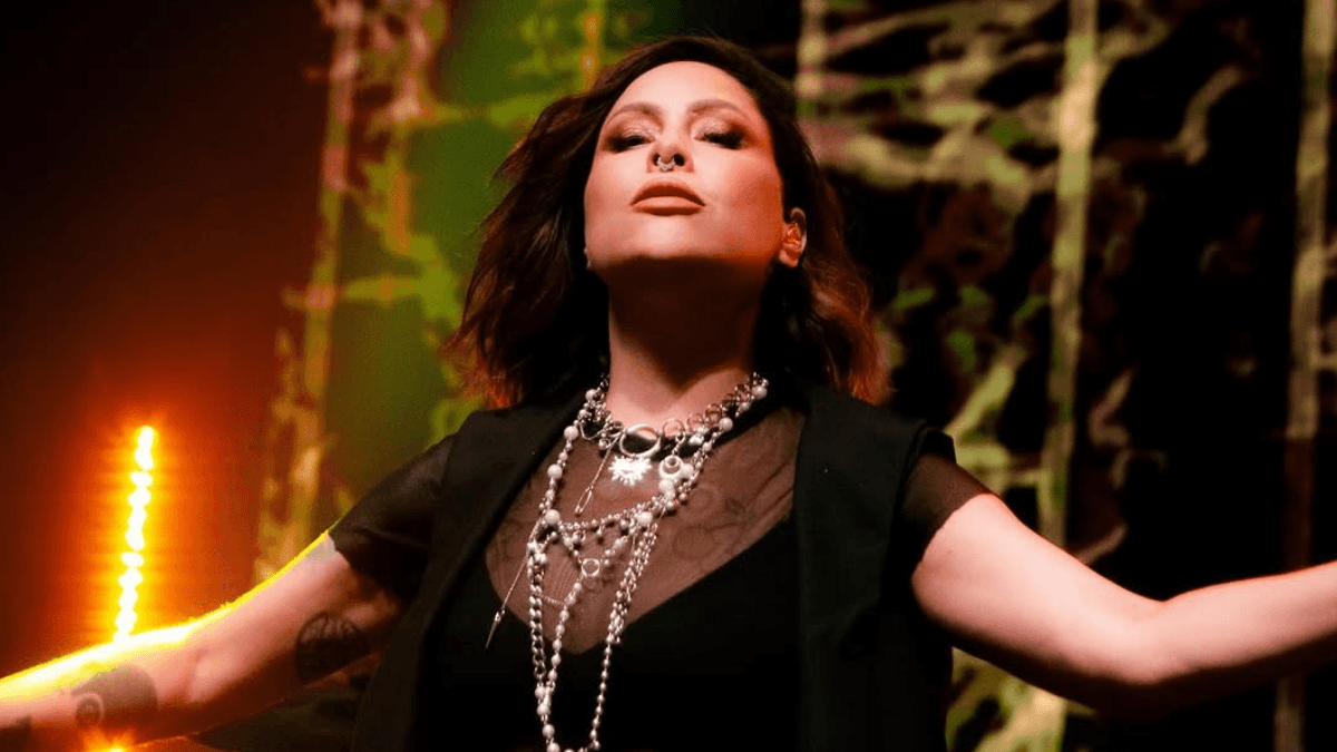 Pitty faz apresentação apoteótica na Fundição Progresso com principais hits da carreira e cover de Lady Gaga