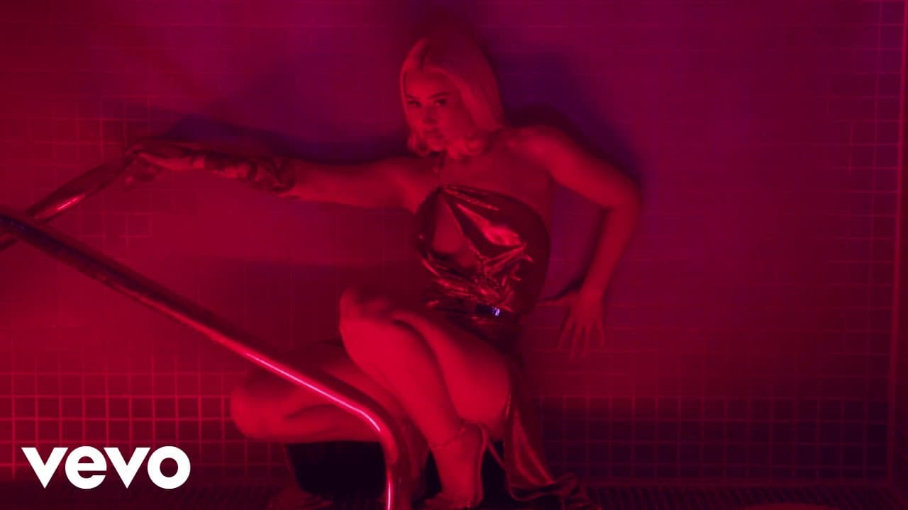 Iggy Azalea, BIA - Is That Right (Visualizer)