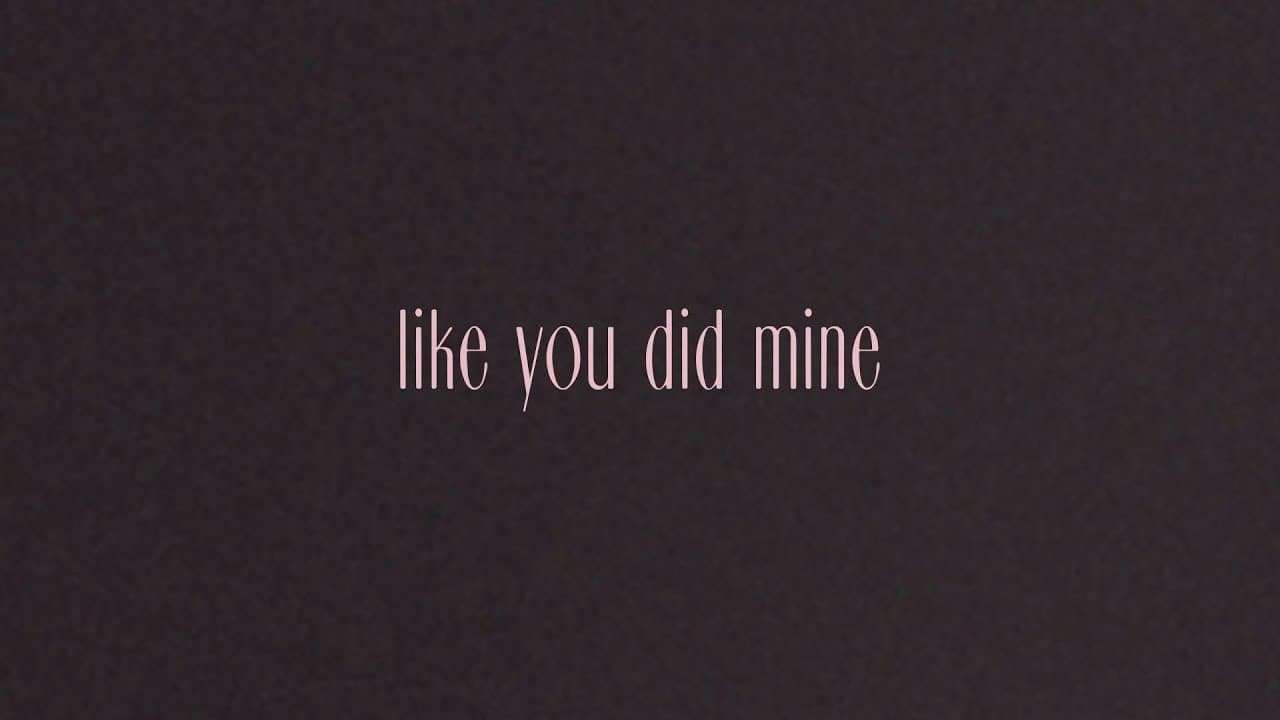 Kelly Clarkson - mine (Official Lyric Video)