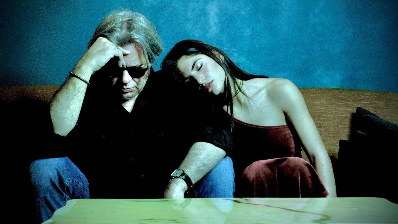 @WalterVenniro - Pink Little Things ( Official Video )