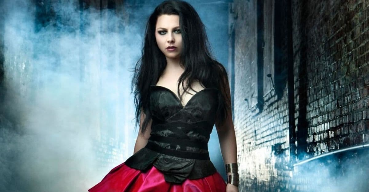 “É sombrio e pesado”, conta Amy Lee sobre novo disco do Evanescence