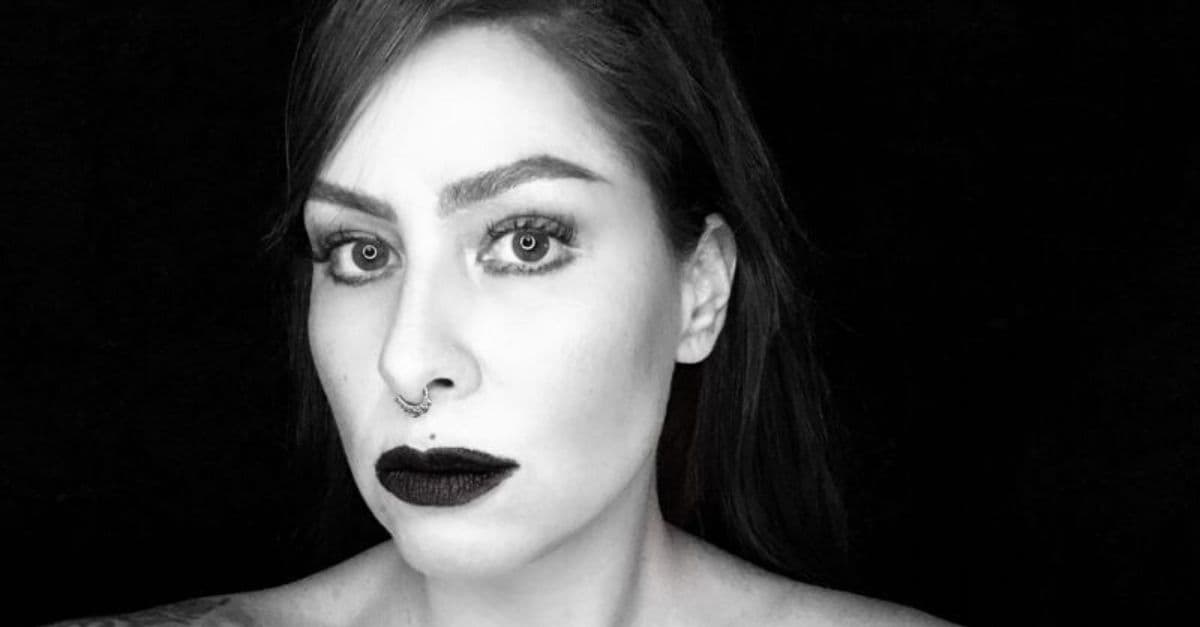 Pitty divulga programação especial para o seu canal na Twitch