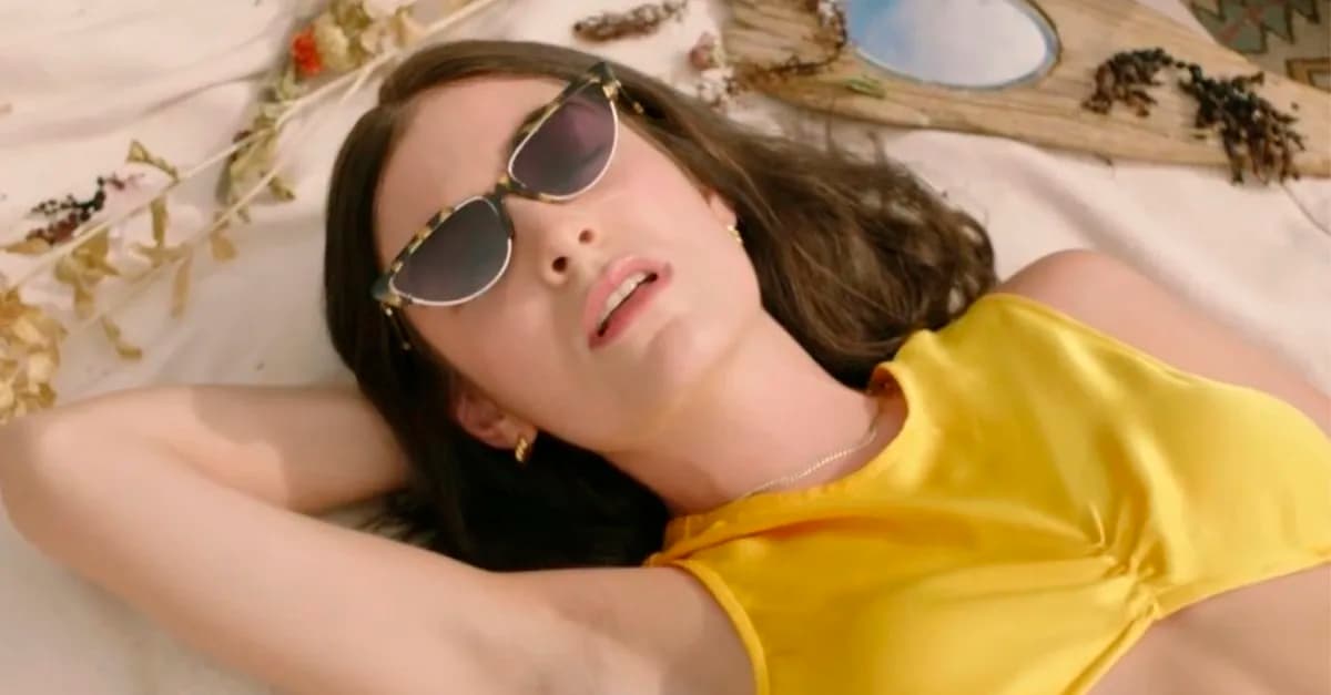 Lorde lança o aguardado “Solar Power” e recebe críticas positivas; confira!