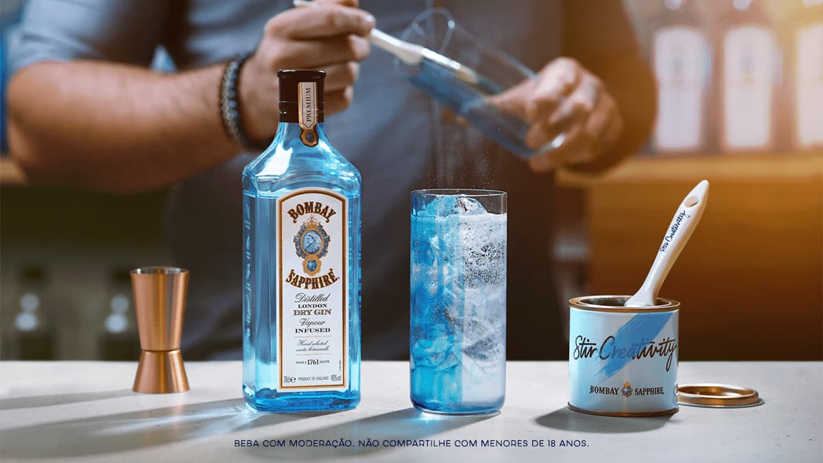 Bombay Sapphire promove ativação na ArtRio 2022