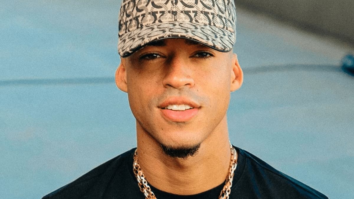 L7NNON estrela campanha de KITKAT para o Rock in Rio 2024