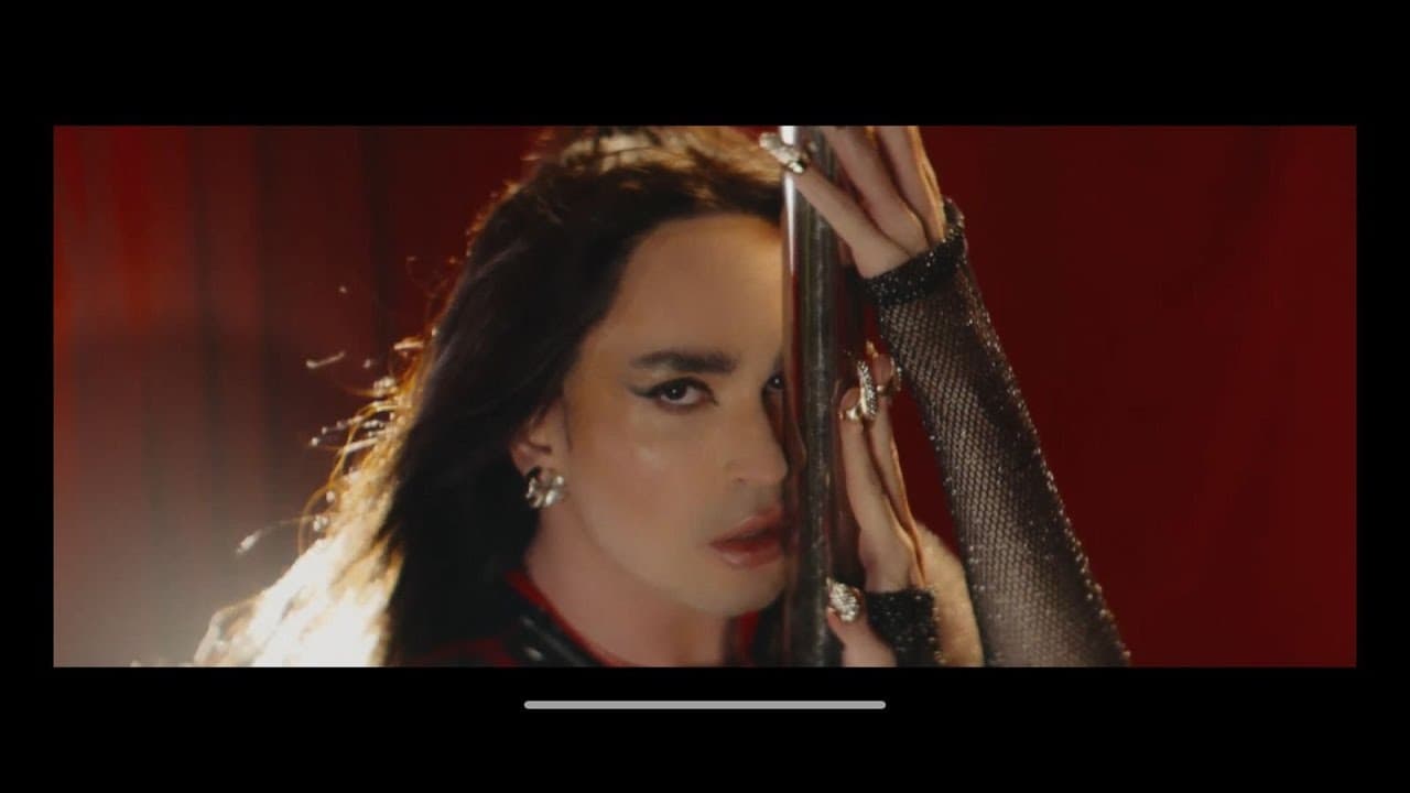 02. Johnny Hooker - Amante de Aluguel (CLIPE OFICIAL)