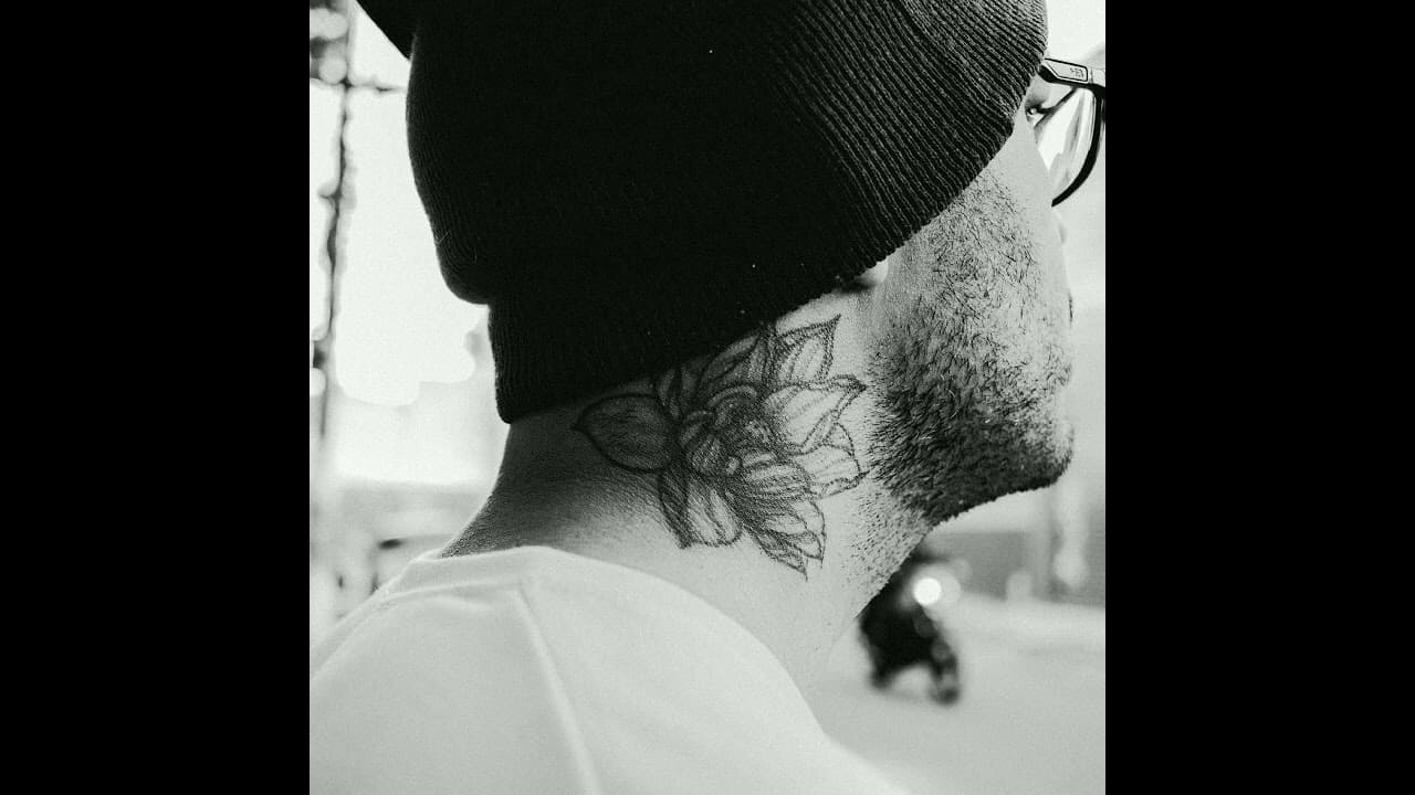 It's the Ocean & Pauline Sentimental