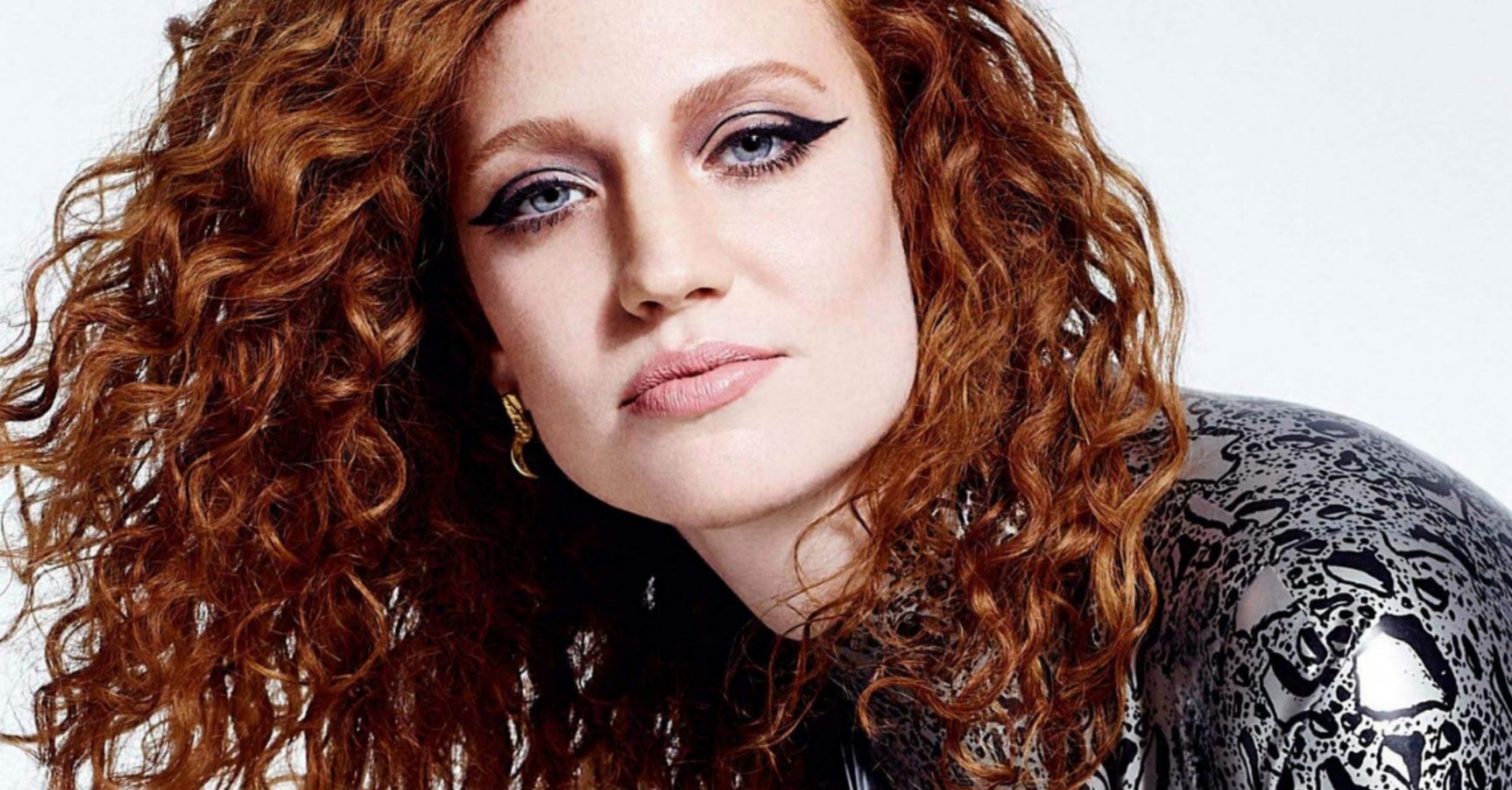 Jess Glynne, Dua Lipa e Anne-Marie lideram a lista de indicados ao BRIT Awards 2019; confira a lista completa!