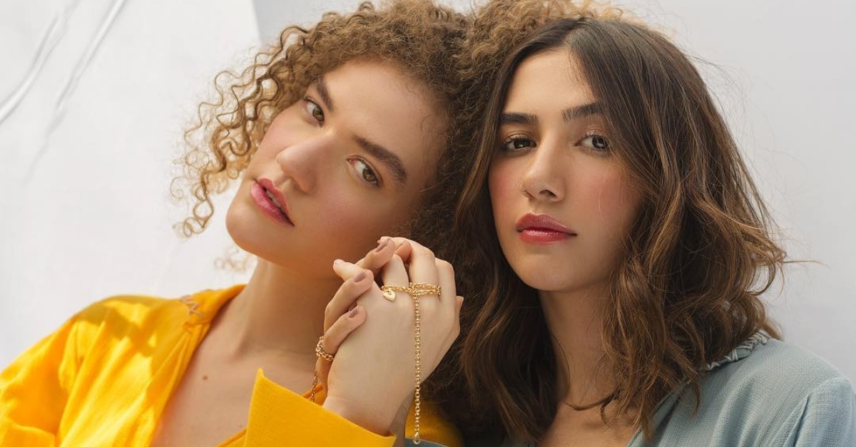 Em show histórico, ANAVITÓRIA recebe certificados de ouro, diamante e platina