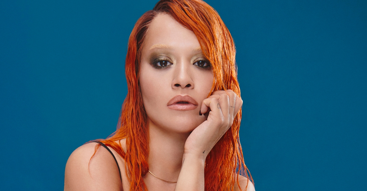 “Bang” | Rita Ora divulga EP com colaborações de David Guetta, Gunna e Khea