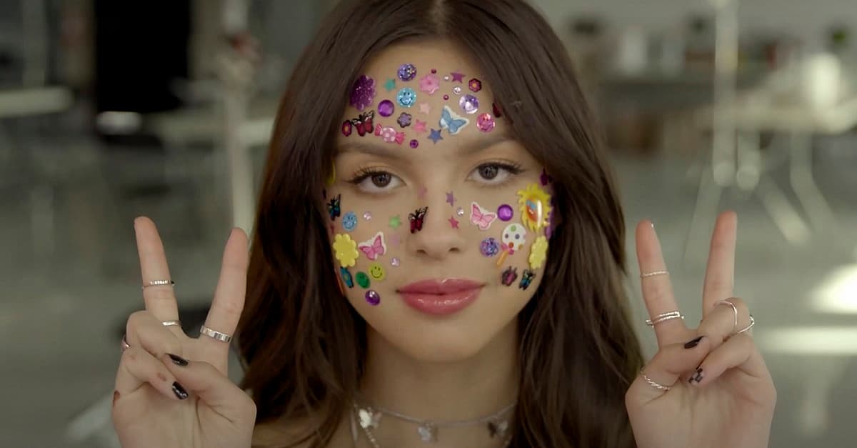 Lançamentos da Semana: Shakira, Anitta, Dilsinho, Tyla, Olivia Rodrigo, Loren Allred e mais