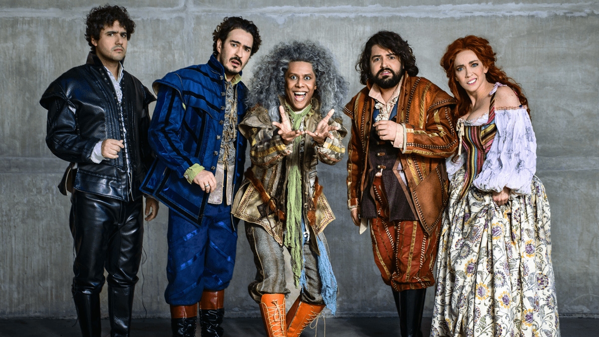 “Alguma coisa podre – A comédia mais hilária da Broadway” chega a São Paulo e diverte o público com Marcos Veras, Laila Garin e grande elenco