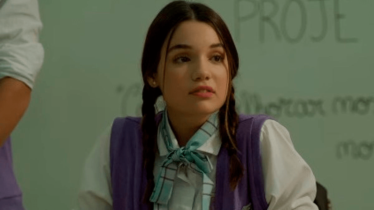 “Chama a Bebel”, com Giulia Benite, estreia nos cinemas de todo o Brasil