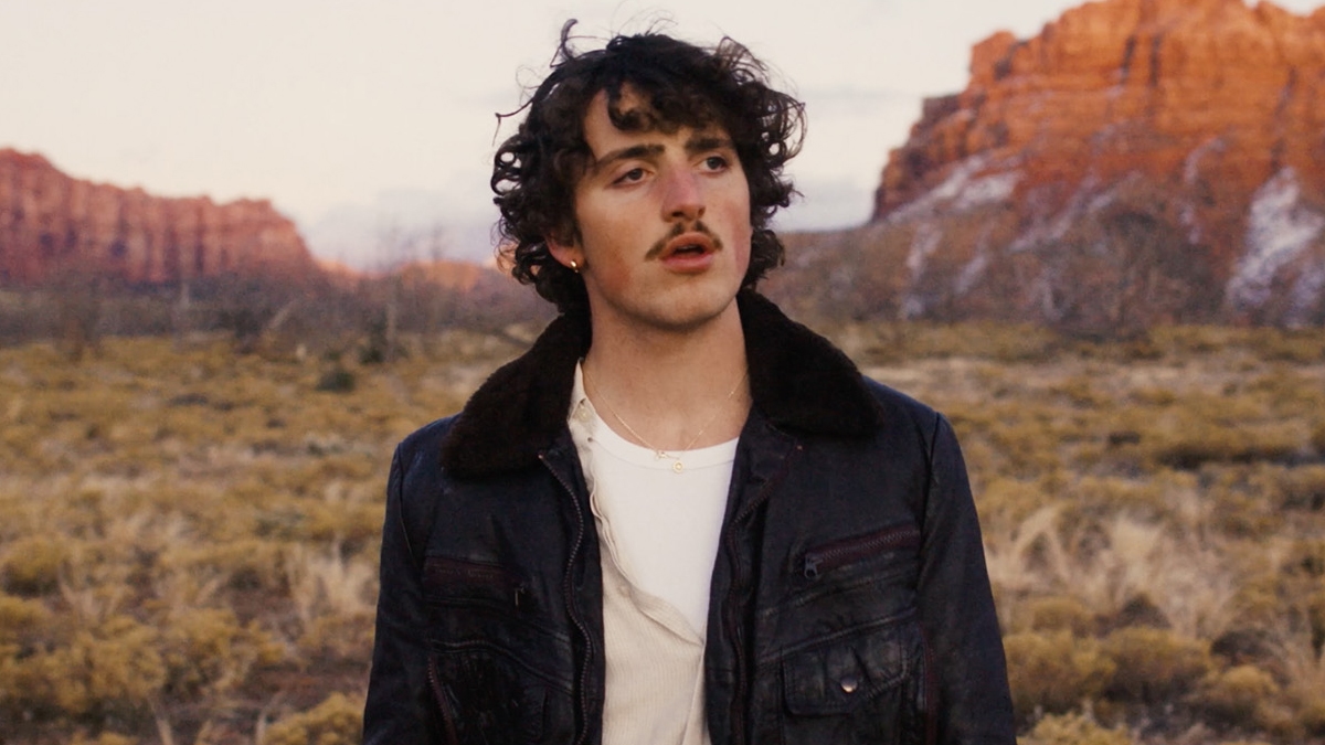 Benson Boone: conheça o artista americano com o hit internacional mais ouvido no Brasil