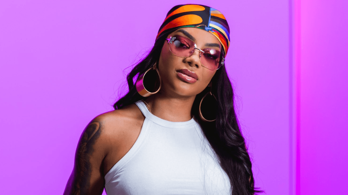 Ludmilla leva multidão ao Numanice em Niterói e consolida mais um sucesso