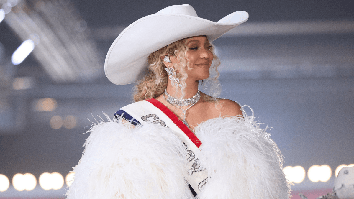 Beyoncé faz performance na NFL com transmissão ao vivo na Netflix