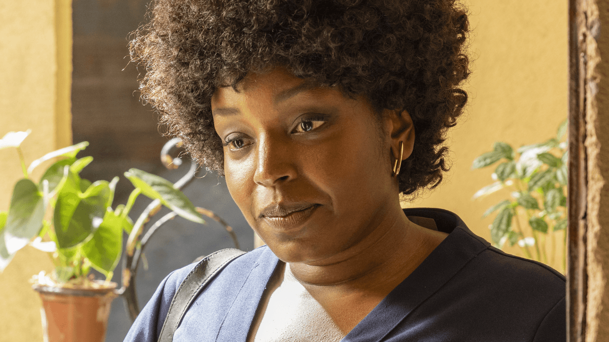 Entrevista | Belize Pombal destaca força e empatia de sua personagem em “Vítimas do Dia”