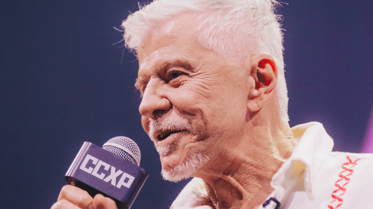 O2 Play estreia na CCXP25 com homenagem a Miguel Falabella e destaque para o filme “Querido Mundo”